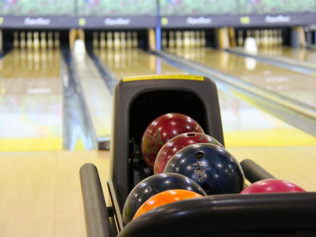 https://staging.bv-hamburg.de/wp-content/uploads/2019/09/bowling-237905_1920-640x480.jpg